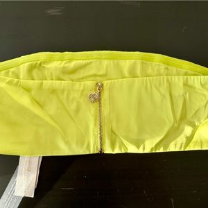 MESHKI Luella Satin Thin Bandeau neon yellow